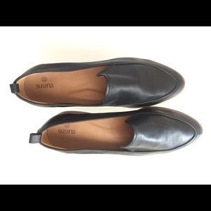 Black Susina Loafers